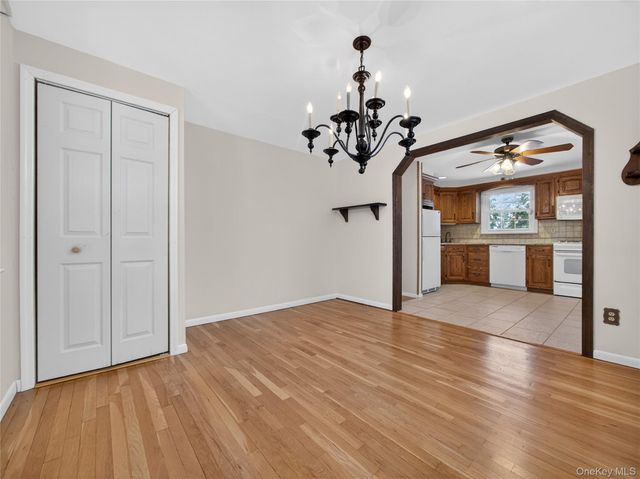 56 Buttonwood Place, Blauvelt, NY 10913