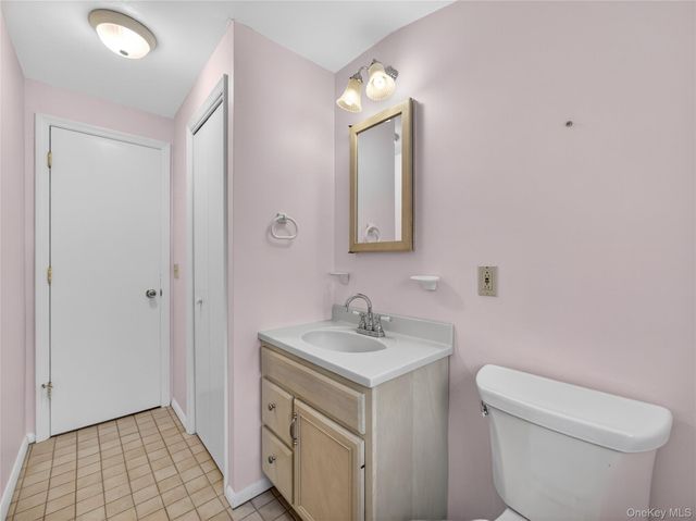 56 Buttonwood Place, Blauvelt, NY 10913