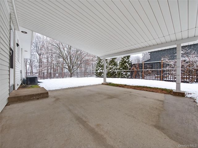 56 Buttonwood Place, Blauvelt, NY 10913