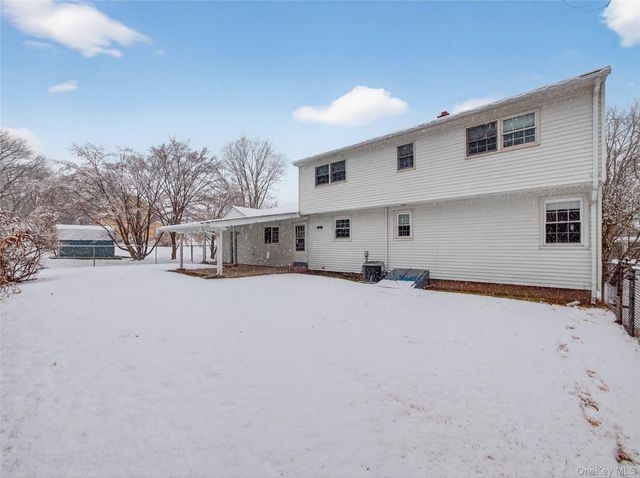 56 Buttonwood Place, Blauvelt, NY 10913