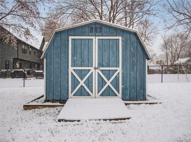 56 Buttonwood Place, Blauvelt, NY 10913