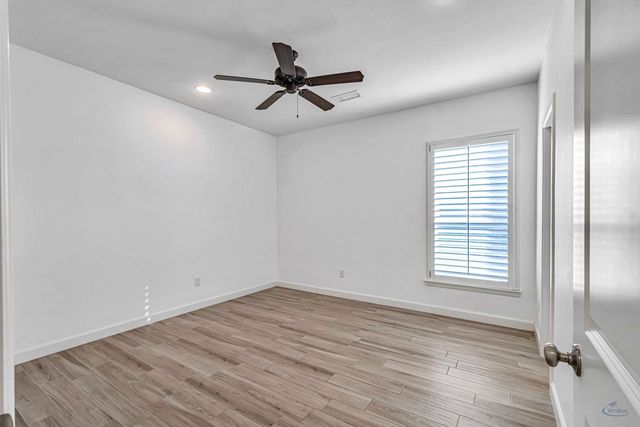 6100 Frio Dr, Midland, TX 79707