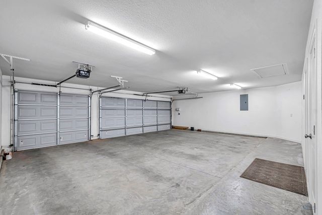 6100 Frio Dr, Midland, TX 79707