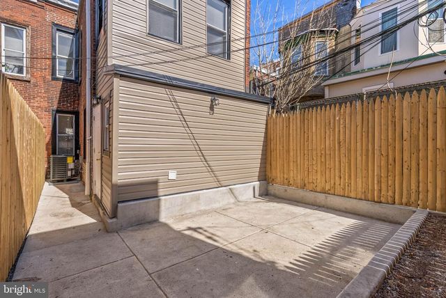 2908 W MASTER ST, Philadelphia, PA 19121