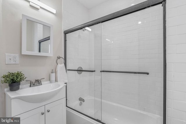 2908 W MASTER ST, Philadelphia, PA 19121