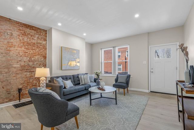 2908 W MASTER ST, Philadelphia, PA 19121