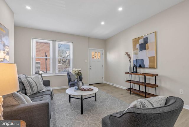 2908 W MASTER ST, Philadelphia, PA 19121