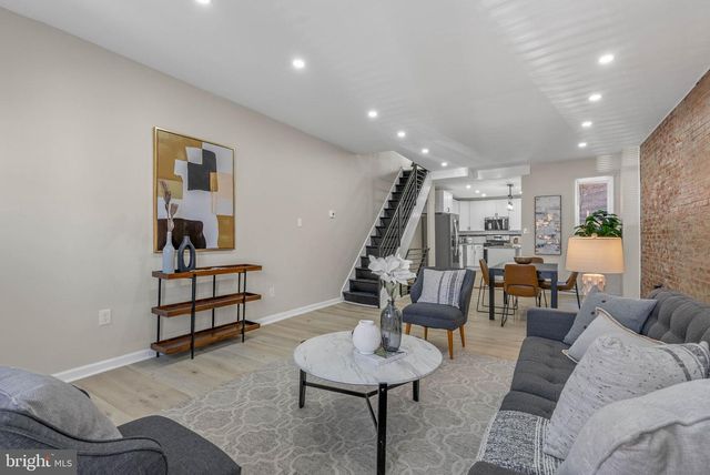 2908 W MASTER ST, Philadelphia, PA 19121