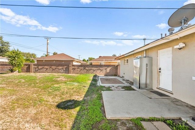 816 W G, Ontario, CA 91762