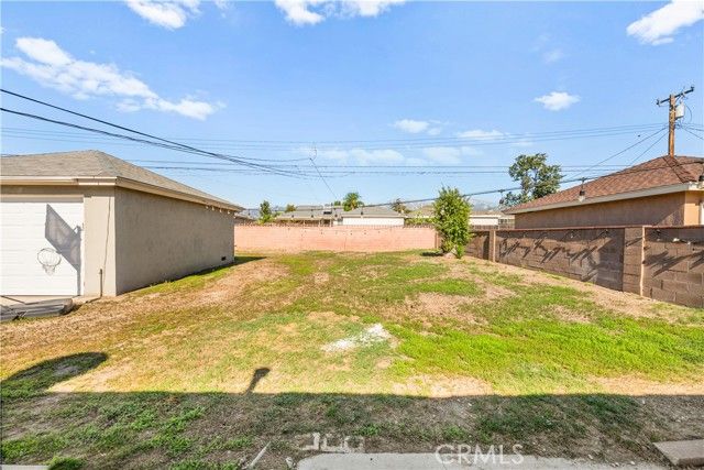 816 W G, Ontario, CA 91762