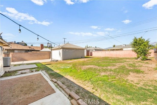 816 W G, Ontario, CA 91762