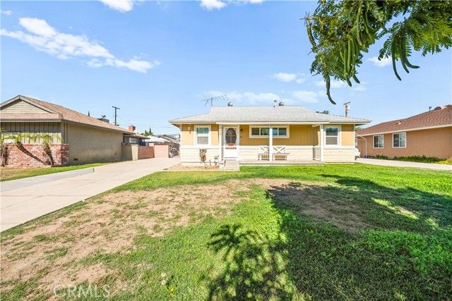 816 W G, Ontario, CA 91762