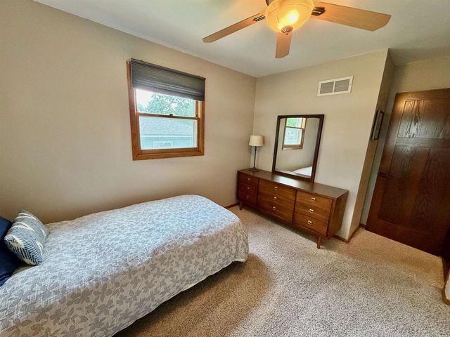 744 Sussex Drive, Janesville, WI 53546