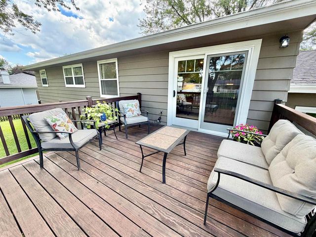 744 Sussex Drive, Janesville, WI 53546