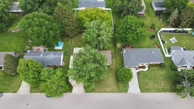 744 Sussex Drive, Janesville, WI 53546