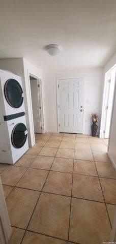 7206 MARBLE CREEK DR, San Antonio, TX 78238