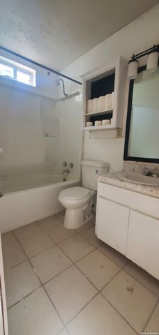 7206 MARBLE CREEK DR, San Antonio, TX 78238