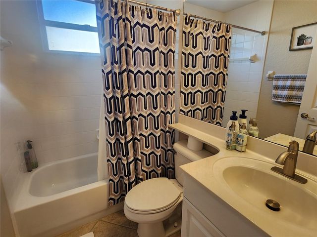 7224 CEDAR HOLLOW CIRCLE, Bradenton, FL 34203