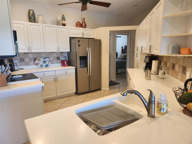 7224 CEDAR HOLLOW CIRCLE, Bradenton, FL 34203