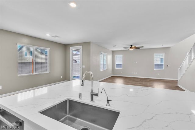 4018 W Le Baron Ave, Las Vegas, NV 89141