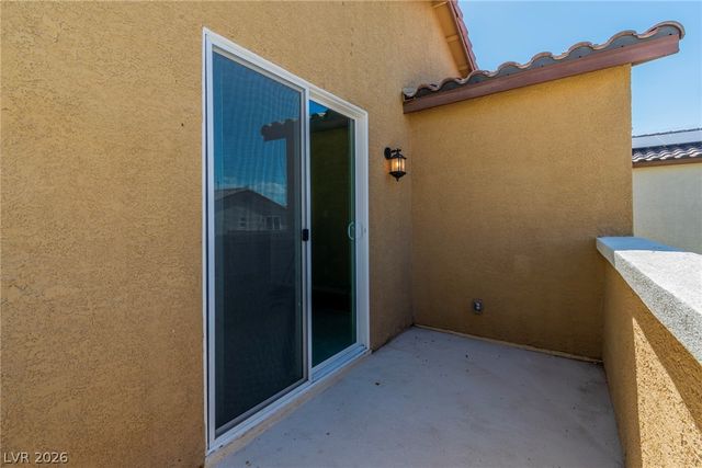 4018 W Le Baron Ave, Las Vegas, NV 89141