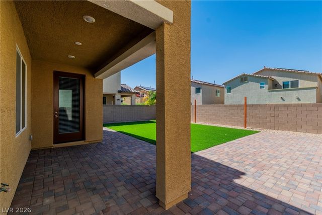 4018 W Le Baron Ave, Las Vegas, NV 89141