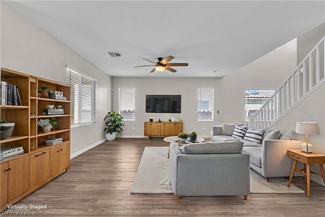 4018 W Le Baron Ave, Las Vegas, NV 89141