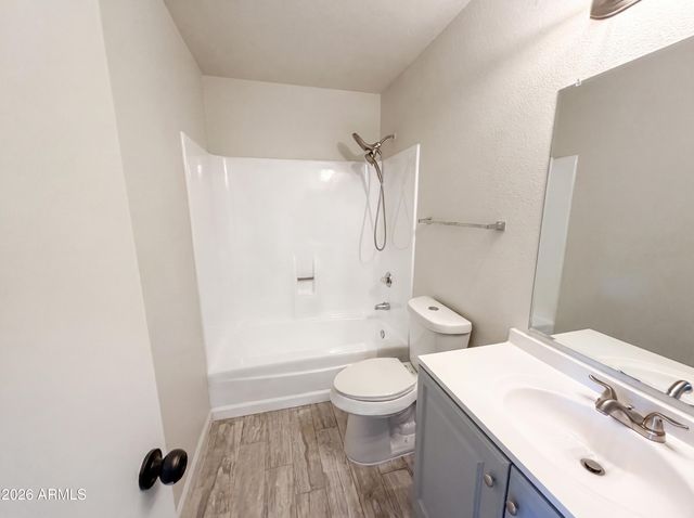 15248 N 53RD Avenue, Glendale, AZ 85306