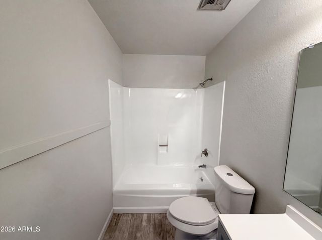 15248 N 53RD Avenue, Glendale, AZ 85306