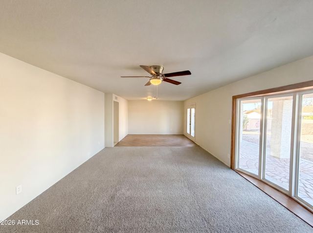 15248 N 53RD Avenue, Glendale, AZ 85306