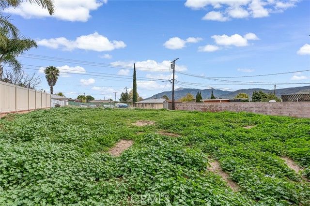 1280 N Murray St, Banning, CA 92220