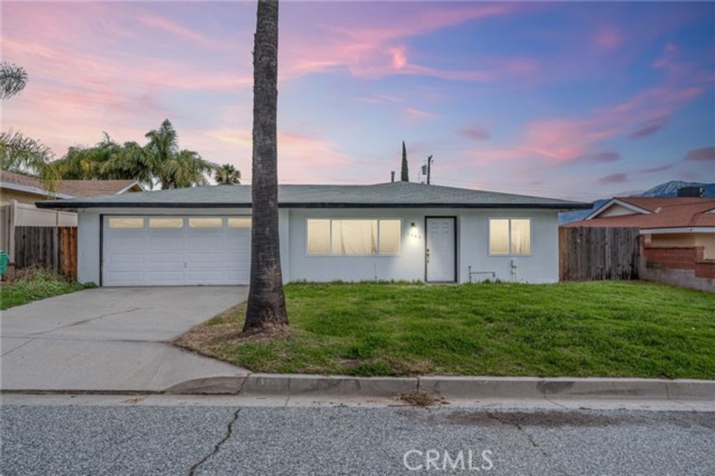 1280 N Murray St, Banning, CA 92220