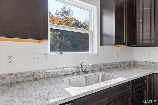 553 Evening Primrose Drive, Wentzville, MO 63385