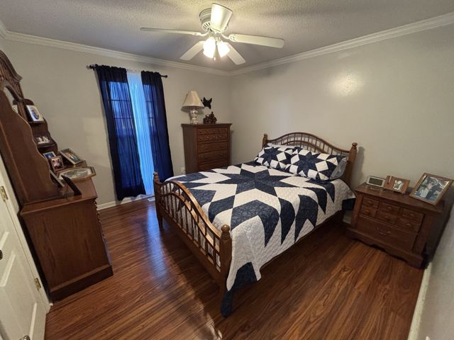 479 Wesley Chapel Rd, Lawrenceburg, TN 38464