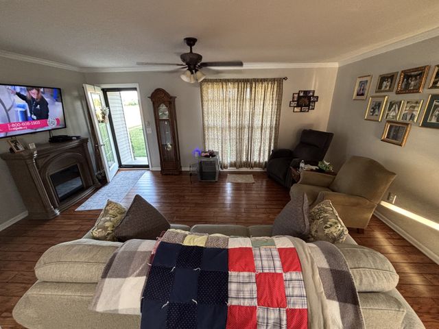 479 Wesley Chapel Rd, Lawrenceburg, TN 38464