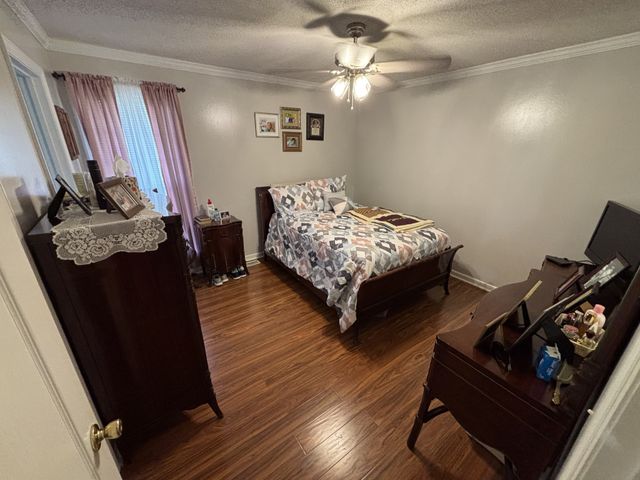 479 Wesley Chapel Rd, Lawrenceburg, TN 38464
