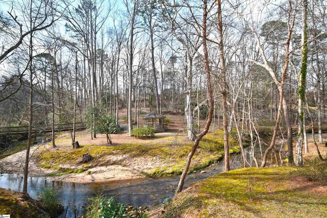 508 Wren Way, Greenville, SC 29605