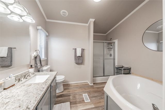 427 Grayson Court, Joshua, TX 76058