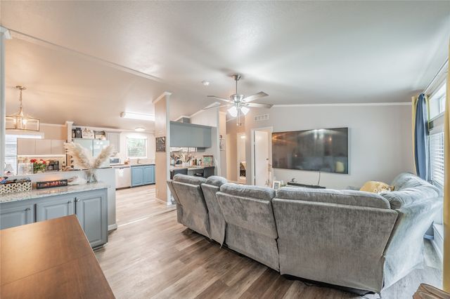 427 Grayson Court, Joshua, TX 76058