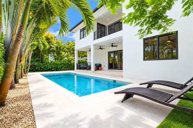 5759 SW 42nd Street, Miami, FL 33155