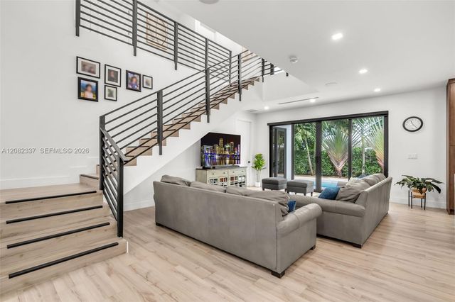 5759 SW 42nd Street, Miami, FL 33155