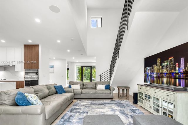 5759 SW 42nd Street, Miami, FL 33155