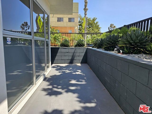 1617 Broadway B, Santa Monica, CA 90404