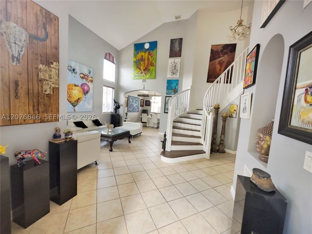 2105 NE 38th Rd, Homestead, FL 33033