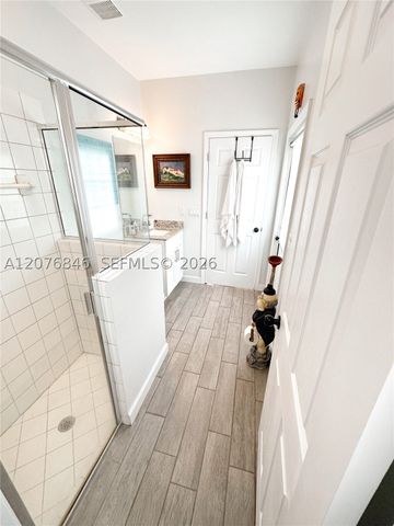 2105 NE 38th Rd, Homestead, FL 33033