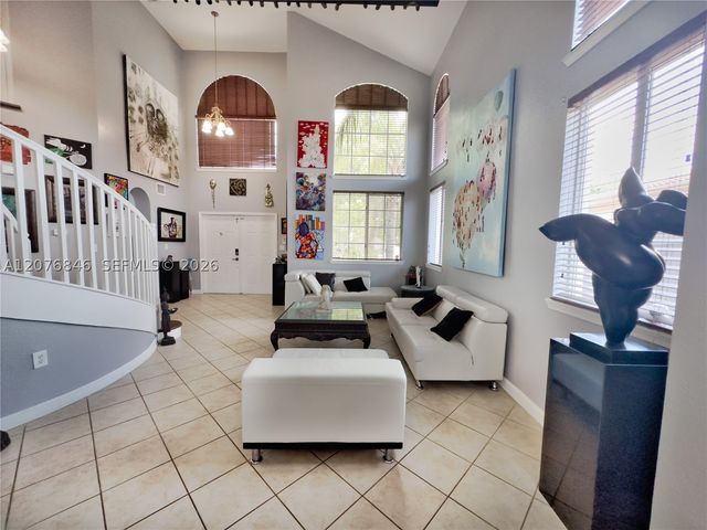 2105 NE 38th Rd, Homestead, FL 33033