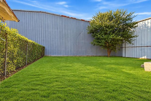 211 N Jenkins Street, Houston, TX 77003
