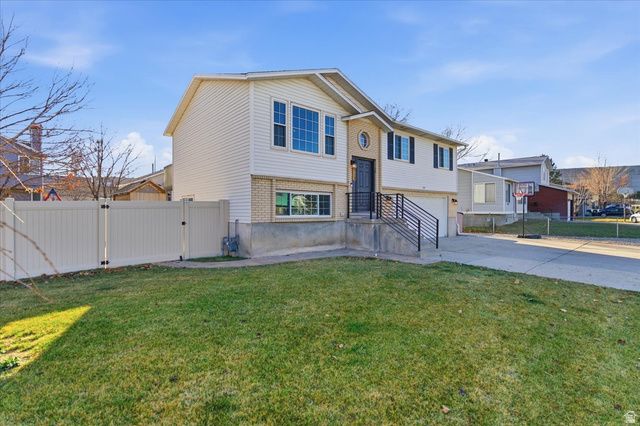 3713 W CHRISTY HILL WAY, Taylorsville, UT 84118