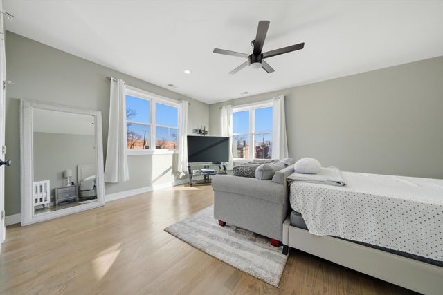 2045 N La Crosse Avenue, Chicago, IL 60639