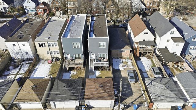 2045 N La Crosse Avenue, Chicago, IL 60639